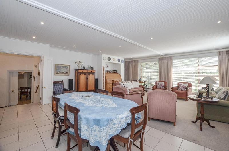 6 Bedroom Property for Sale in Welgemoed Western Cape